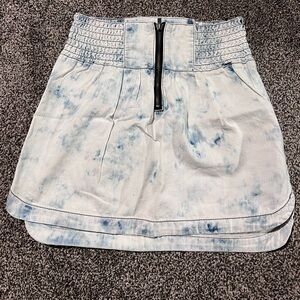 Light wash tie dye mini pencil skirt